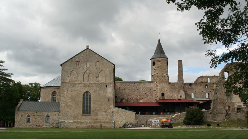 Die alte Bischofs-Burg von Haapsalu