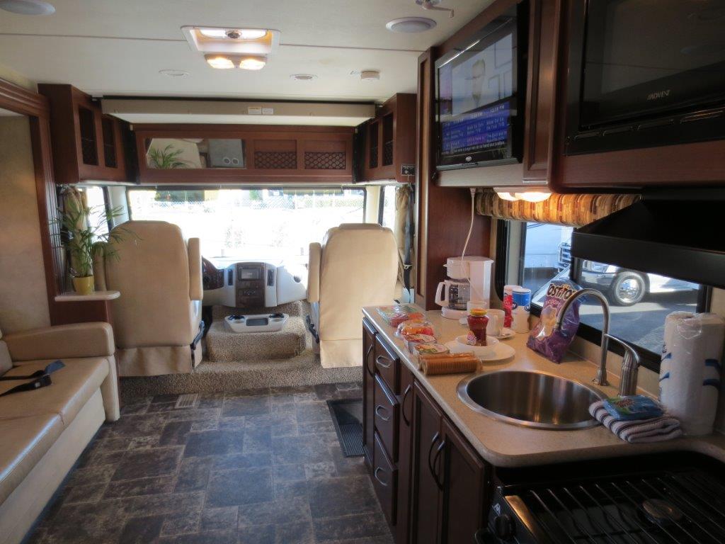 Road Bear RV USA 2015 U Class 29 32ft image interior kitchen driving