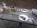 Steaks auf dem Tisch sab
