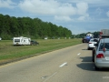 Caravan im Median sab