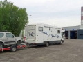 Gespann vor Werkstatt whe_bearbeitet-1