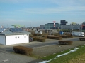 Blick Platz mit SaniGebäude whe