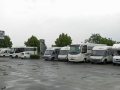 Stellplatz und Kundenfahrzeuge whe